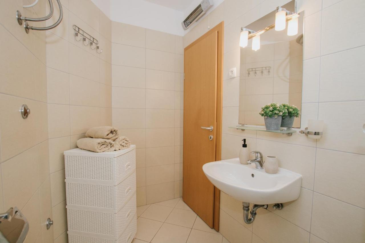 Apartman Sunny Διαμέρισμα Τρογκίρ Εξωτερικό φωτογραφία